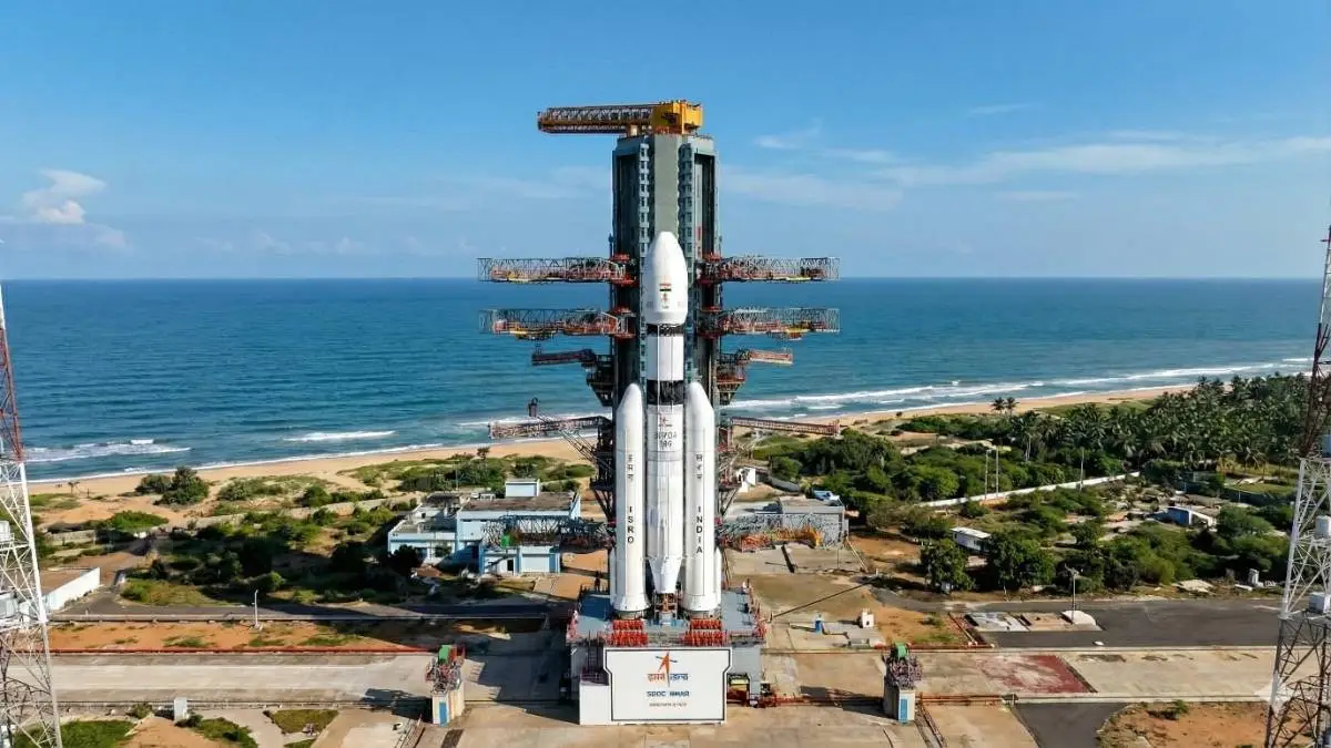 India’s Rocket Takes On a New Role: Carrying a U.S. Satellite Aboard LVM3 on December 24