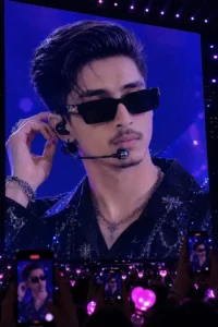 Korean Editorial Sky AI Photo Prompt